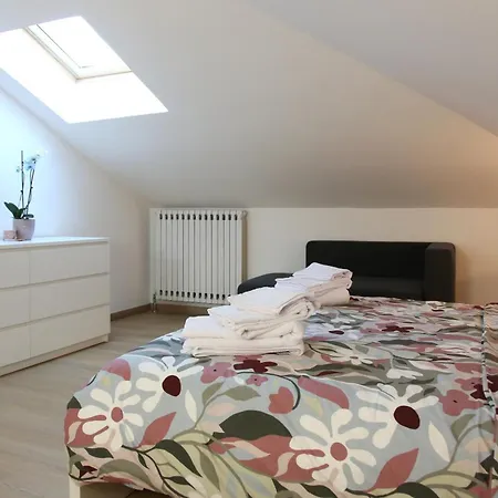 Lejlighed La Mansarda Del Centro